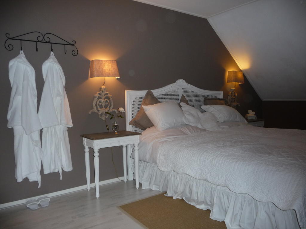 Bed&Breakfast Het Winterkoninkje Zuid-Scharwoude Chambre photo